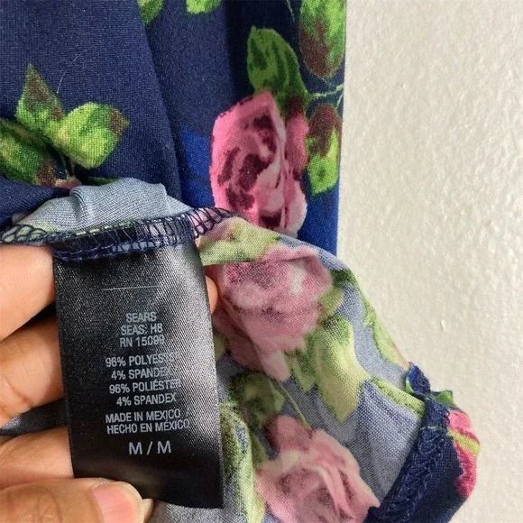 Joe Boxer Floral Shift Dress Womens Medium Navy Blue Good Mock Neck Keyhole Rose - Picture 6 of 7
